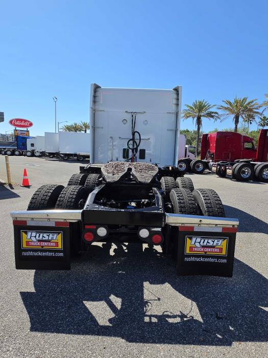 2022 Peterbilt 579-11