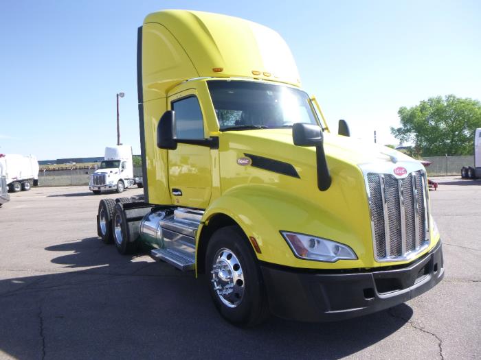 2023 Peterbilt 579-7