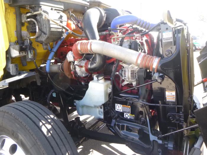 2023 Peterbilt 579-23
