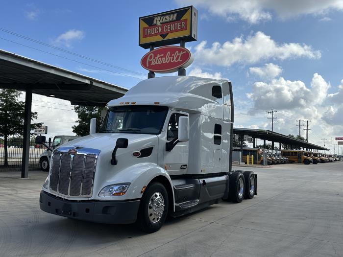 2021 Peterbilt 579-0