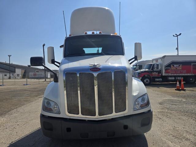 2018 Peterbilt 579-1
