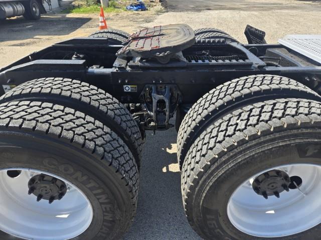 2018 Peterbilt 579-13