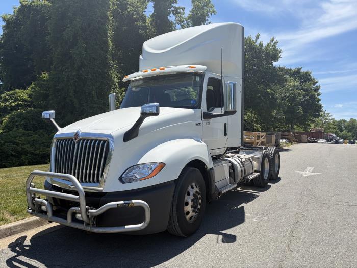 2023 International LT625-0