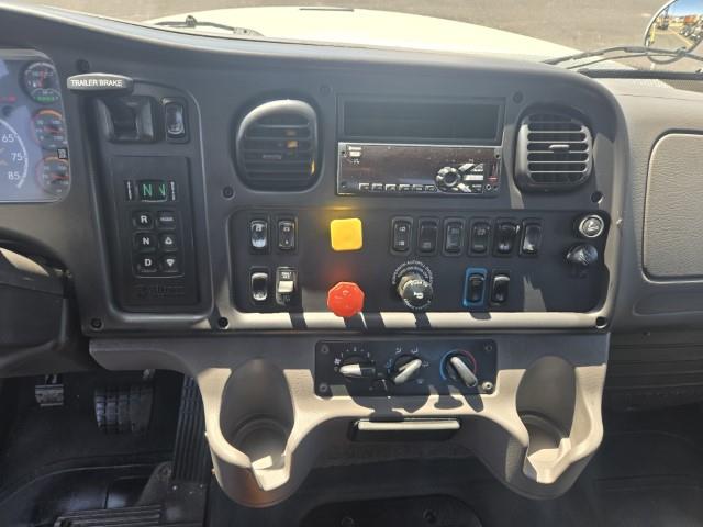 2019 Freightliner Business Class M2 112-7
