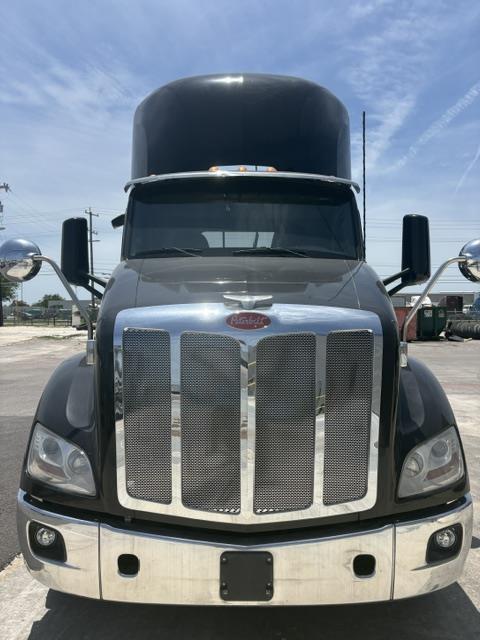 2021 Peterbilt 579-11