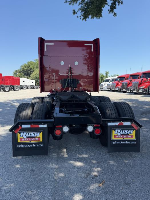 2022 Peterbilt 579-9