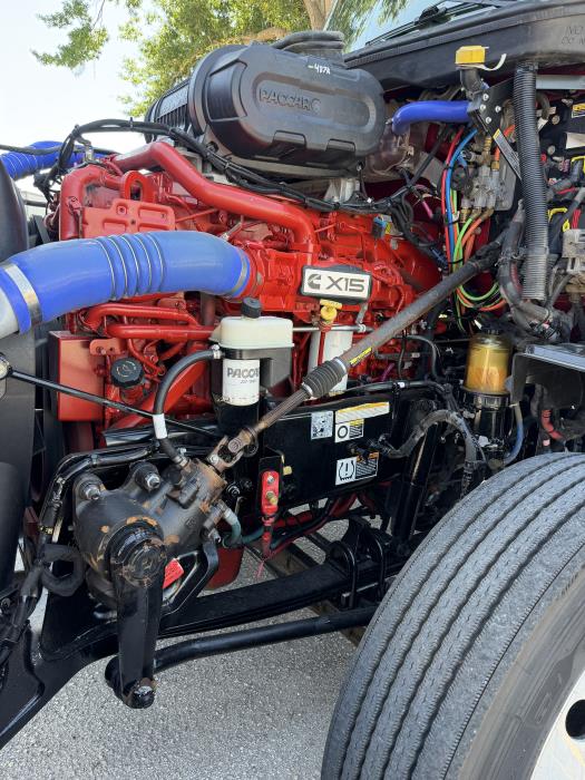 2022 Peterbilt 579-11