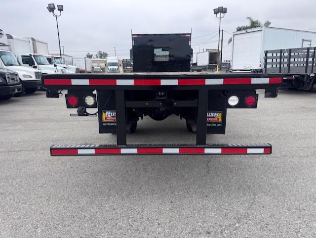 2019 Freightliner Business Class M2 106-5