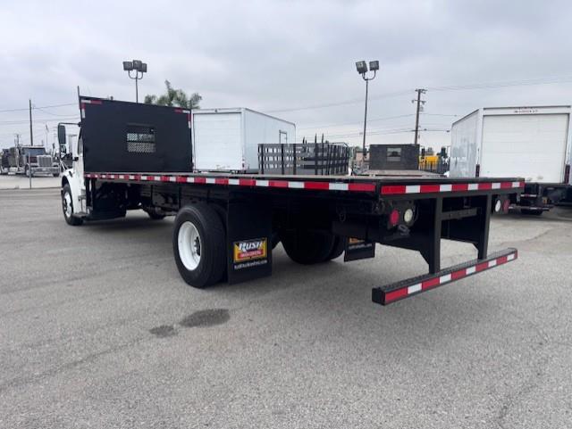 2019 Freightliner Business Class M2 106-6