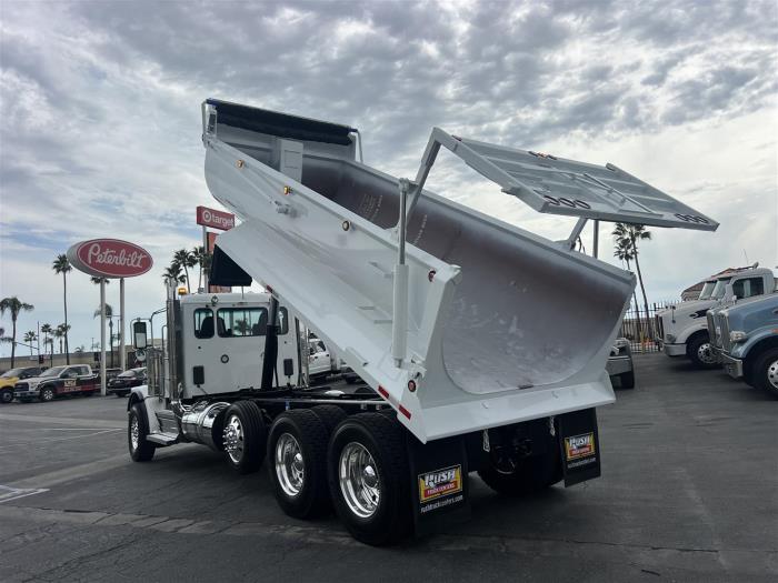 2027 Peterbilt 589-35