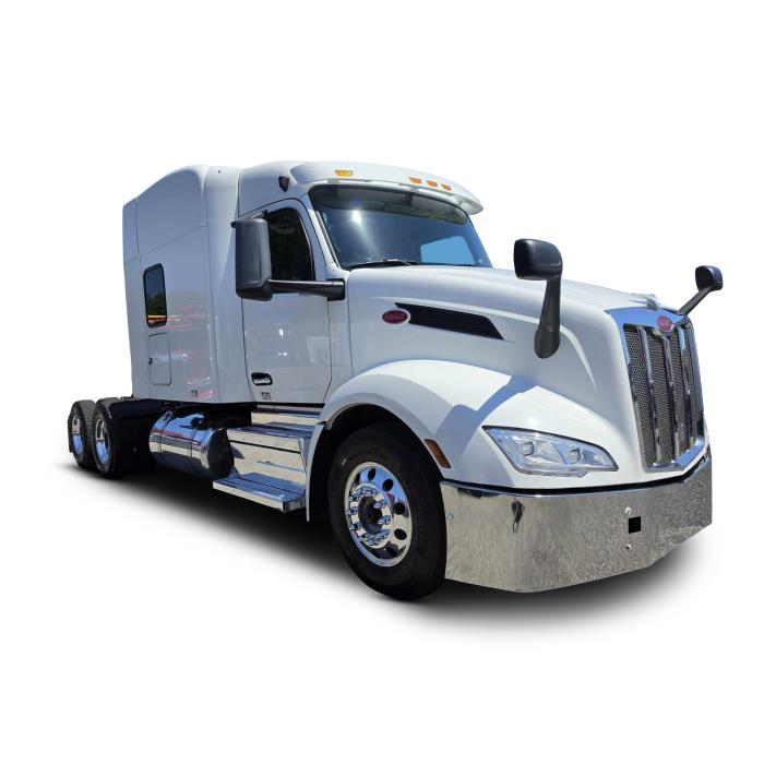 2022 Peterbilt 579-0