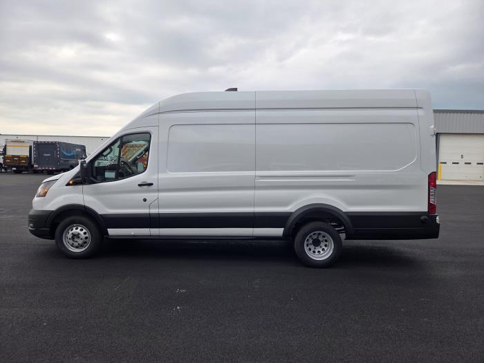 2026 Ford Transit 350 HD-1