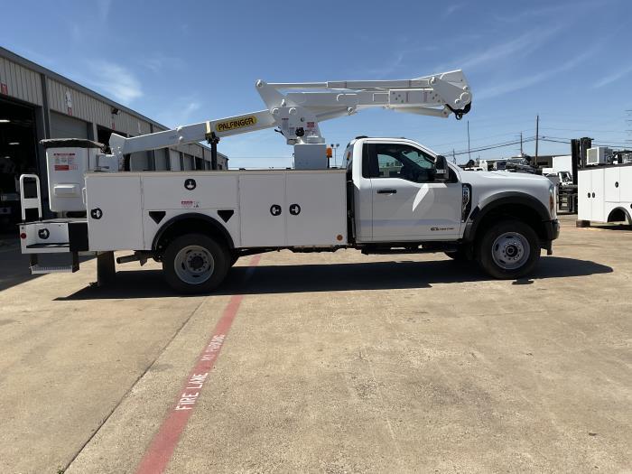 2026 Ford F-600-6