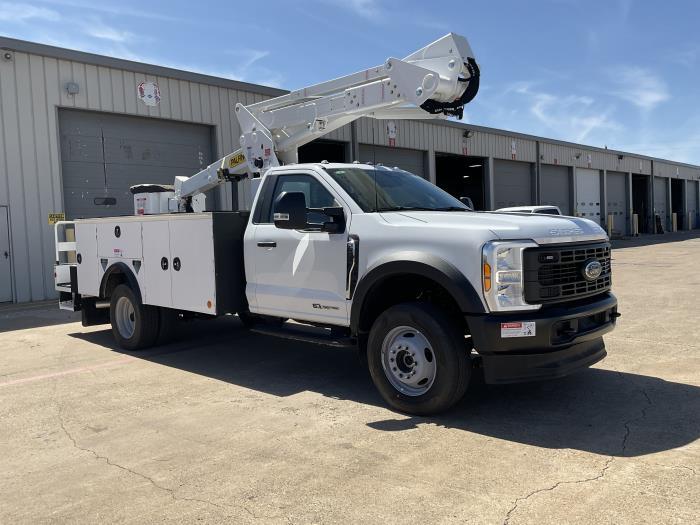New 2026 Ford F-600 - photo 9
