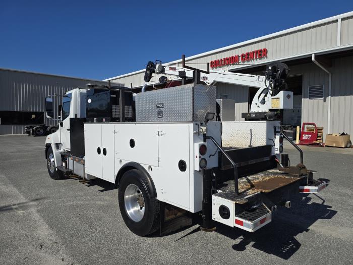 2018 Hino 268-3
