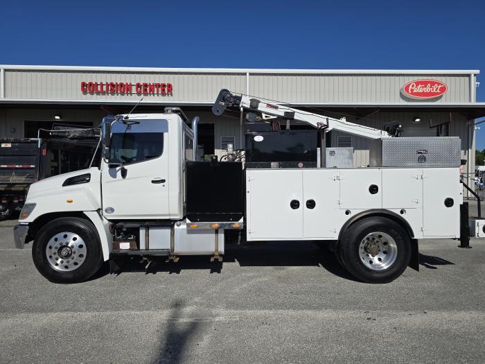 2018 Hino 268-2