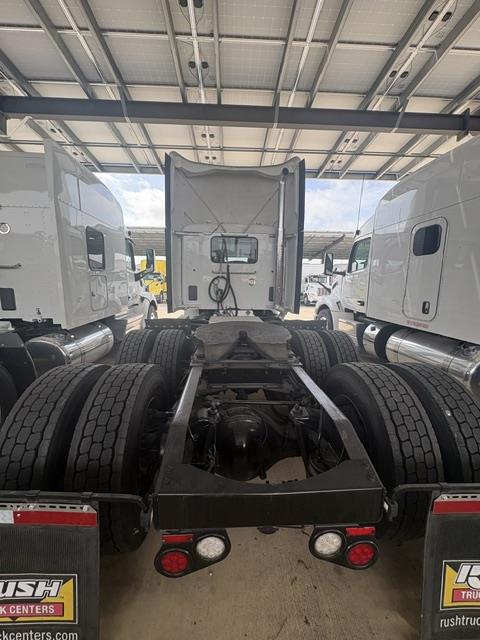2020 Peterbilt 579-6