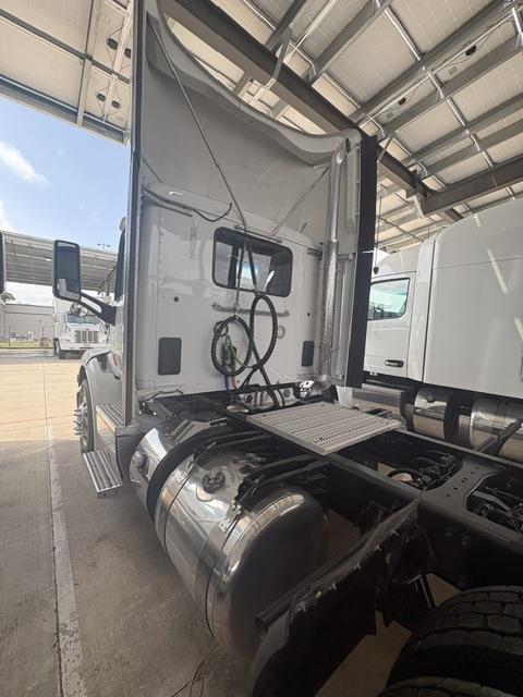2020 Peterbilt 579-7