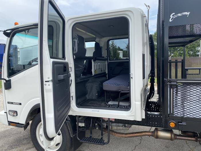 2027 Isuzu NPR-HD-12