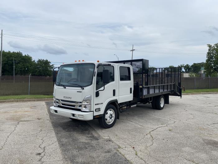 2027 Isuzu NPR-HD-1