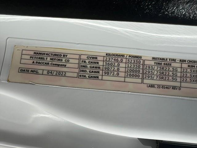 2023 Peterbilt 579-10