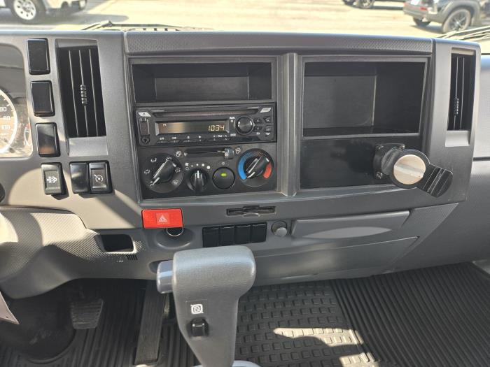2019 Isuzu NPR-HD-3