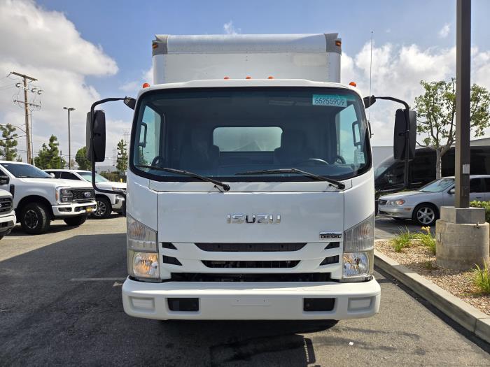 2019 Isuzu NPR-HD-6