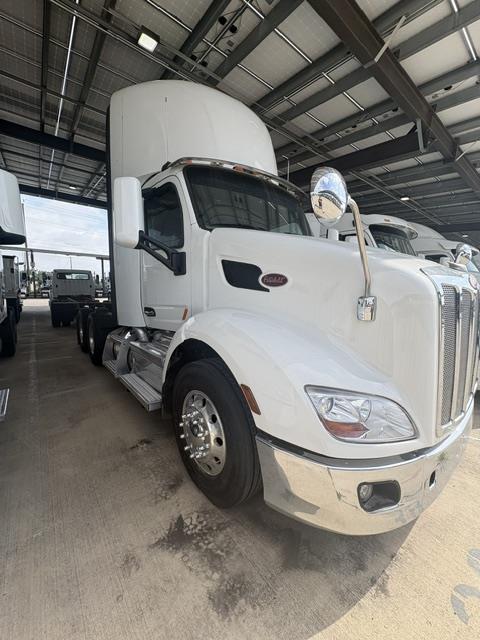 2020 Peterbilt 579-3