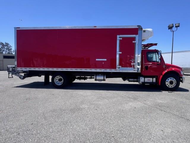 2019 Freightliner Business Class M2 106-6