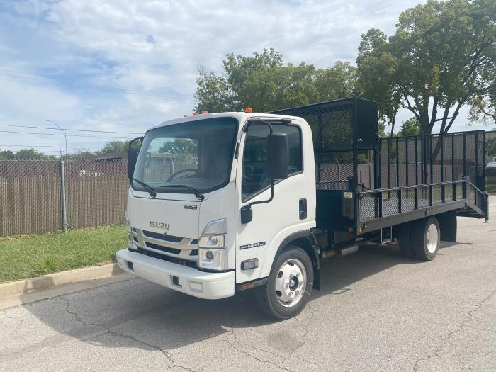 2026 Isuzu NPR-HD-5