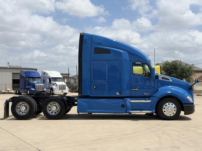 2020 Kenworth T680-4