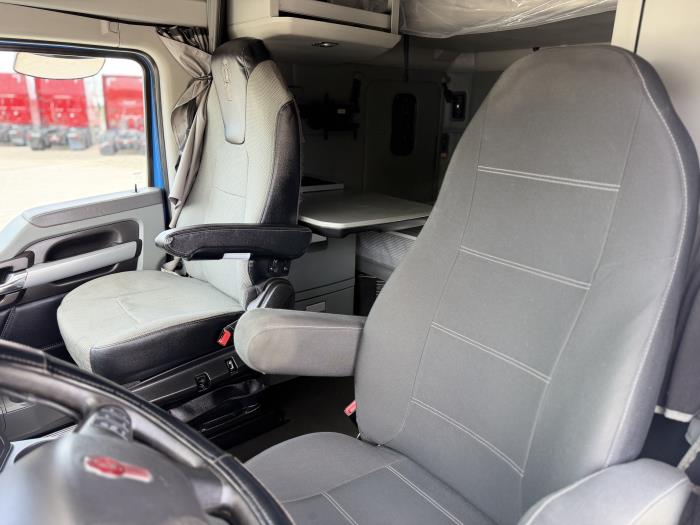 2020 Kenworth T680-21