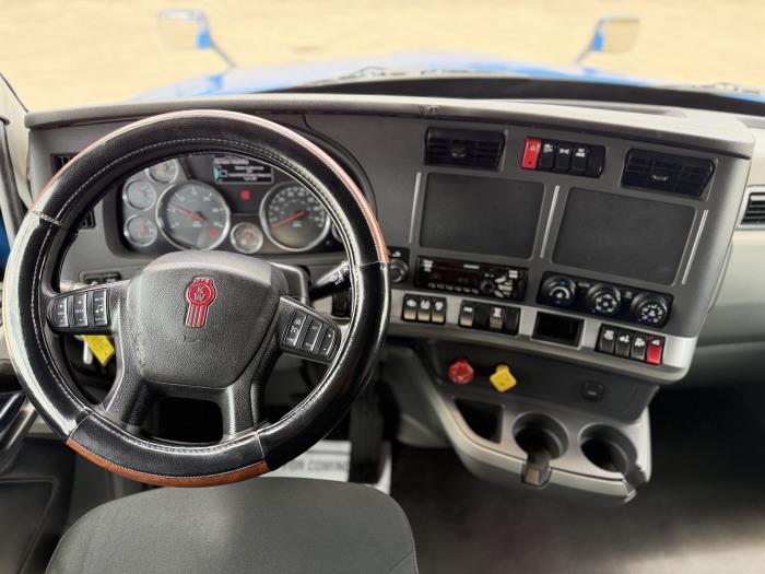 2020 Kenworth T680-24