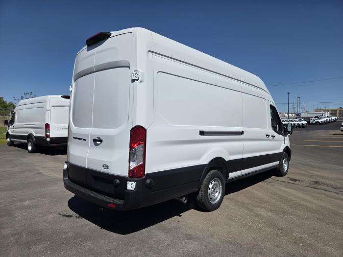 2026 Ford Transit-350-6