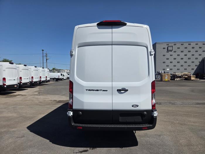 2026 Ford Transit-350-7