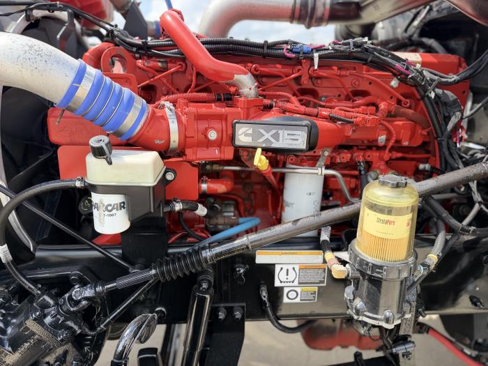 2022 Peterbilt 389-21