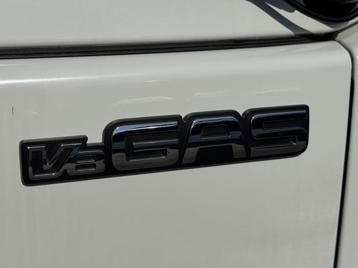 2026 Isuzu NRR-11