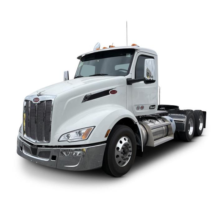 2027 Peterbilt 579-0