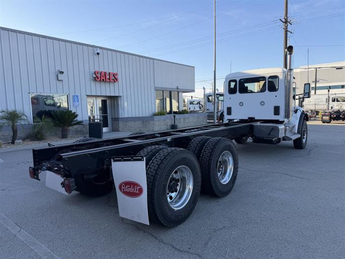 2027 Peterbilt 548-5