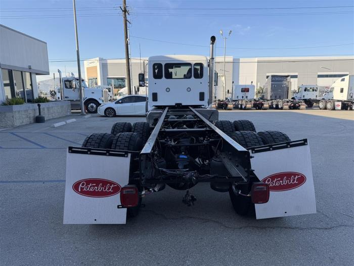 2027 Peterbilt 548-6