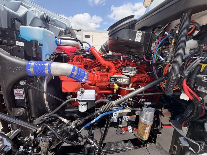 2027 Peterbilt 567-17