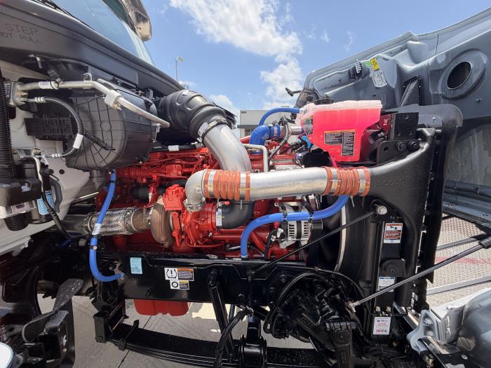 2027 Peterbilt 567-17
