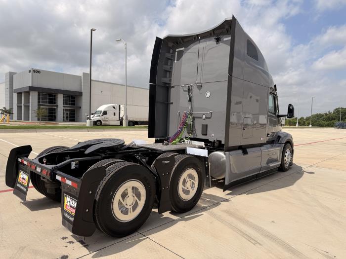 2027 Peterbilt 579-5