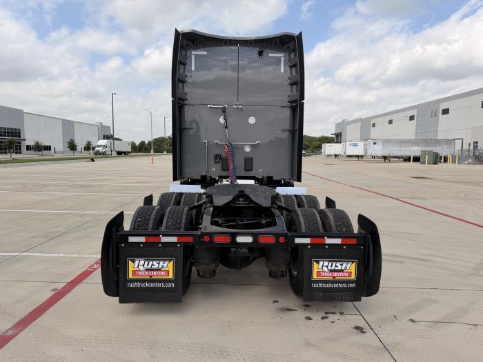 2027 Peterbilt 579-6