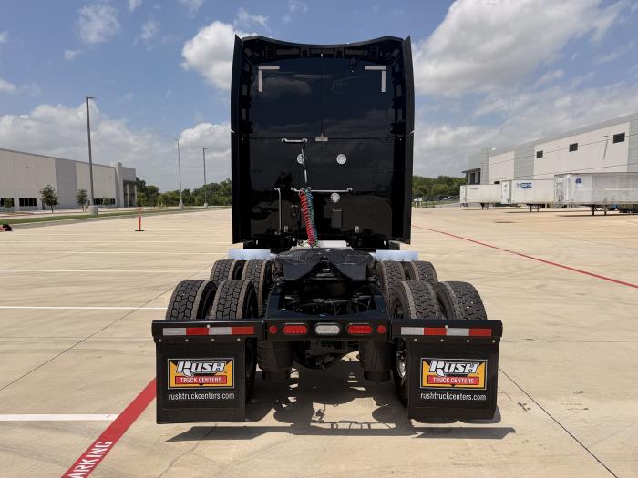 2027 Peterbilt 579-5