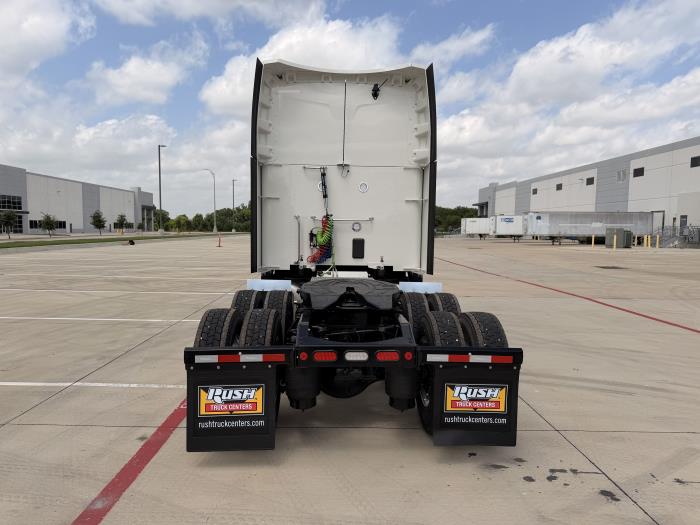 2027 Peterbilt 579-6
