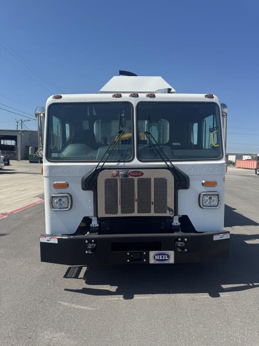 2026 Peterbilt 520-1