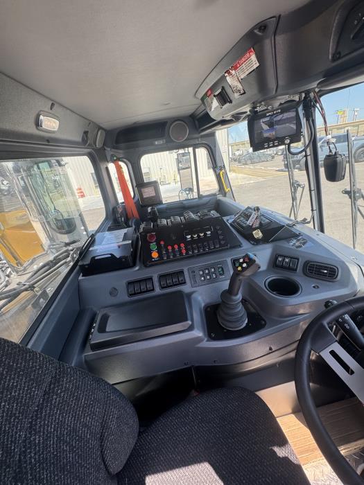 2026 Peterbilt 520-9