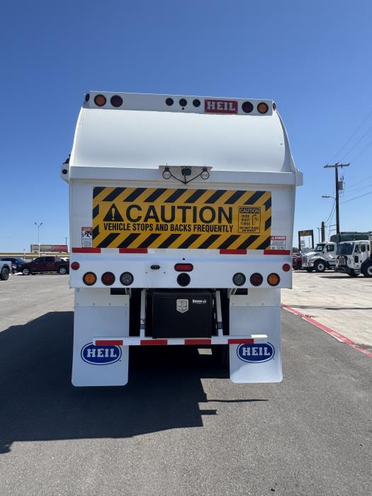 2026 Peterbilt 520-4