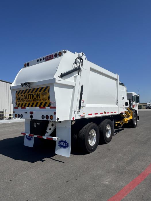 2026 Peterbilt 520-5